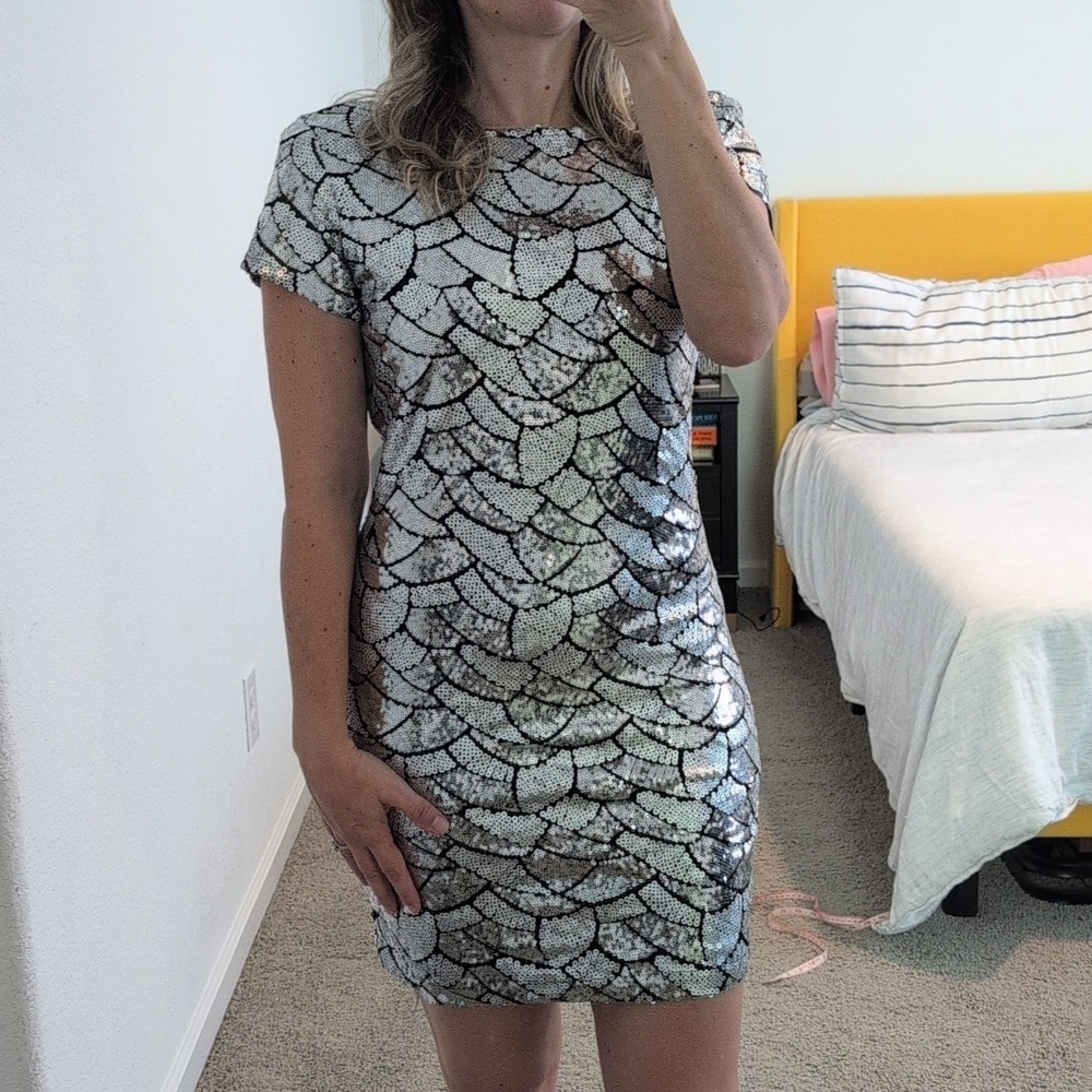 Rubber Ducky Productions Silver Sequin Mermaid Scale Open Back Mini Dress M